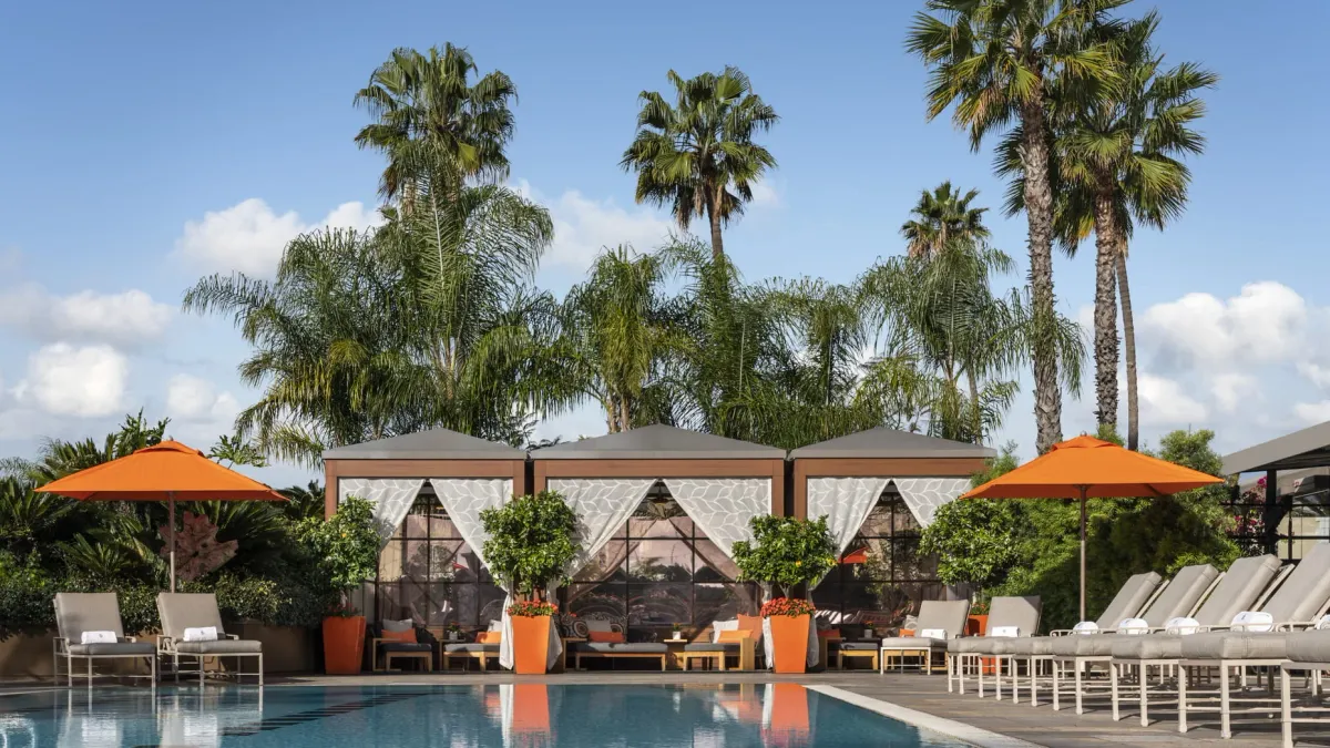Four Seasons Los Angeles at Beverly Hills: A Luxury Haven in the Heart of Hollywood