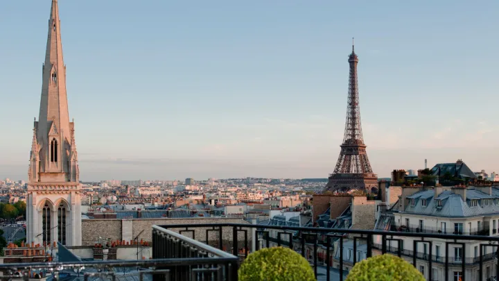 The Unparalleled Luxury of Four Seasons Hotel George V, Paris